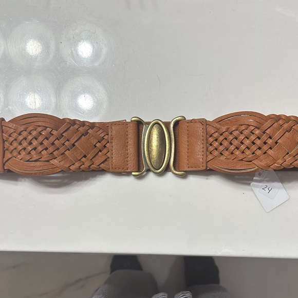 Western Braided Leather Belt with Brass Buckle - Picture 2 of 3